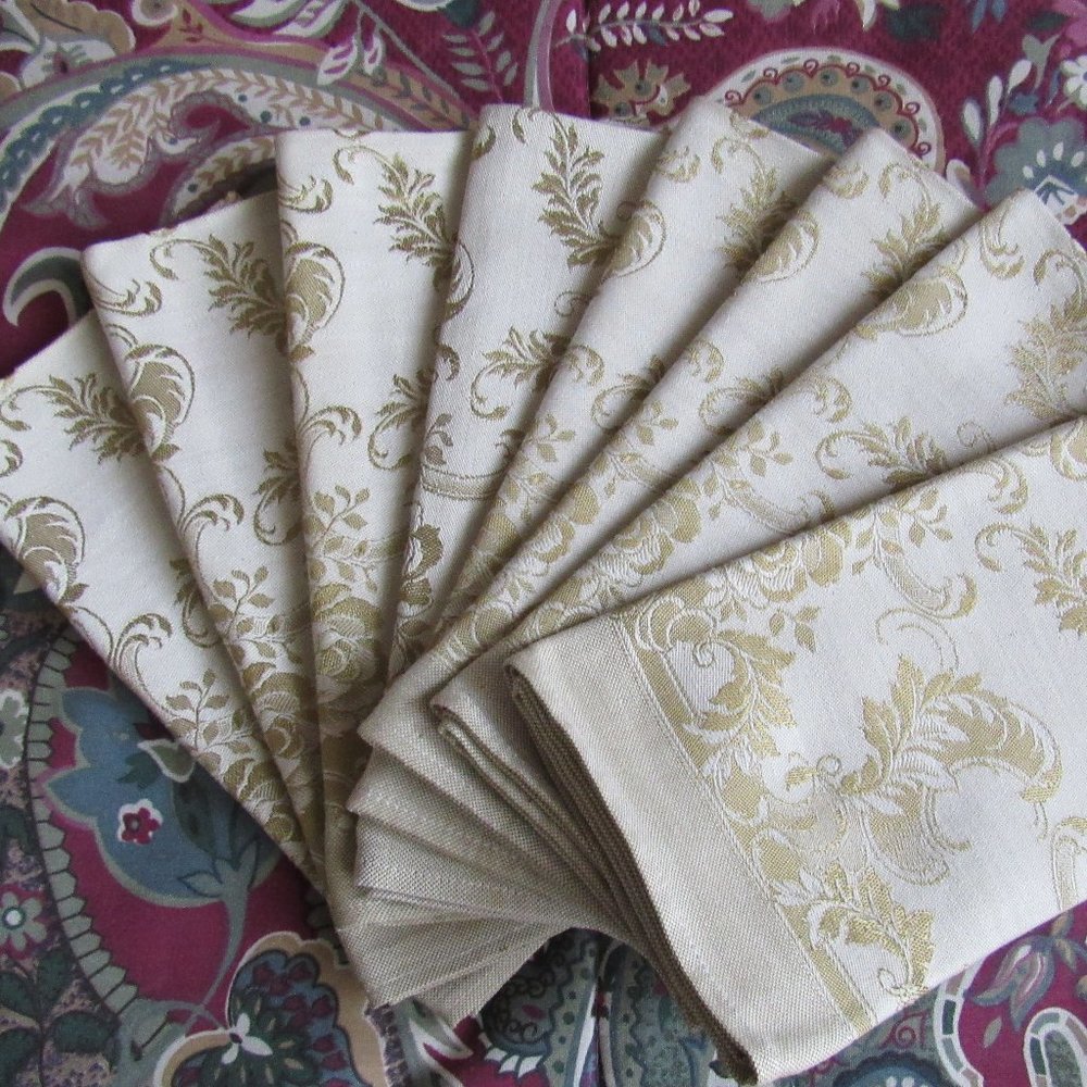 Set of 8 Gold Tone Napkins 17" X 17"